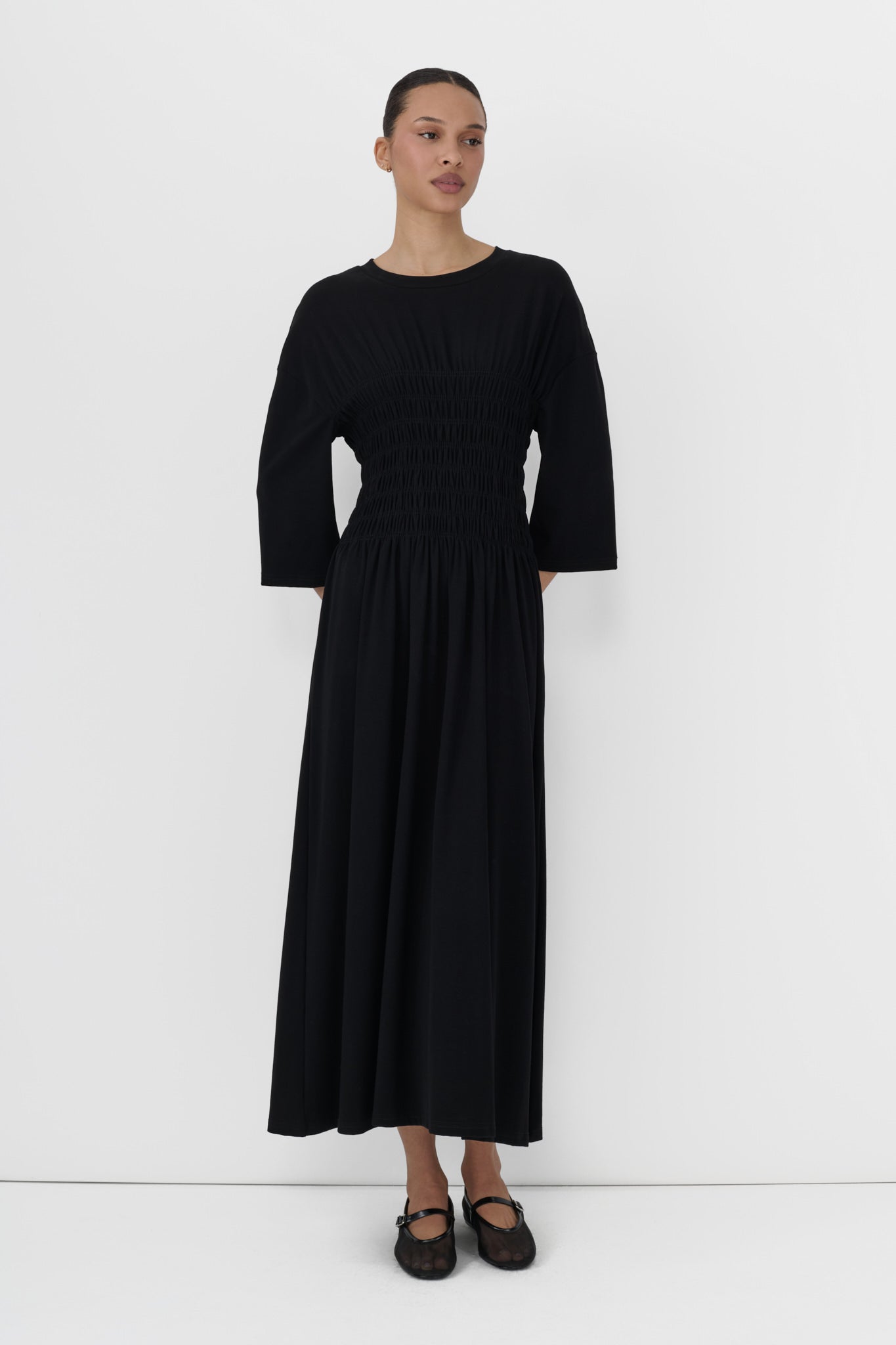 Smocked Jersey Dress Tan / L