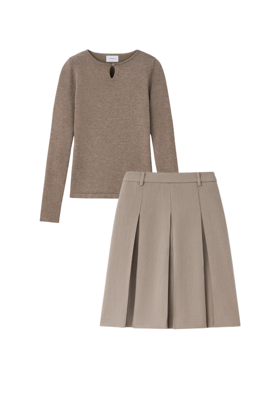 TAUPE BOX PLEAT SET