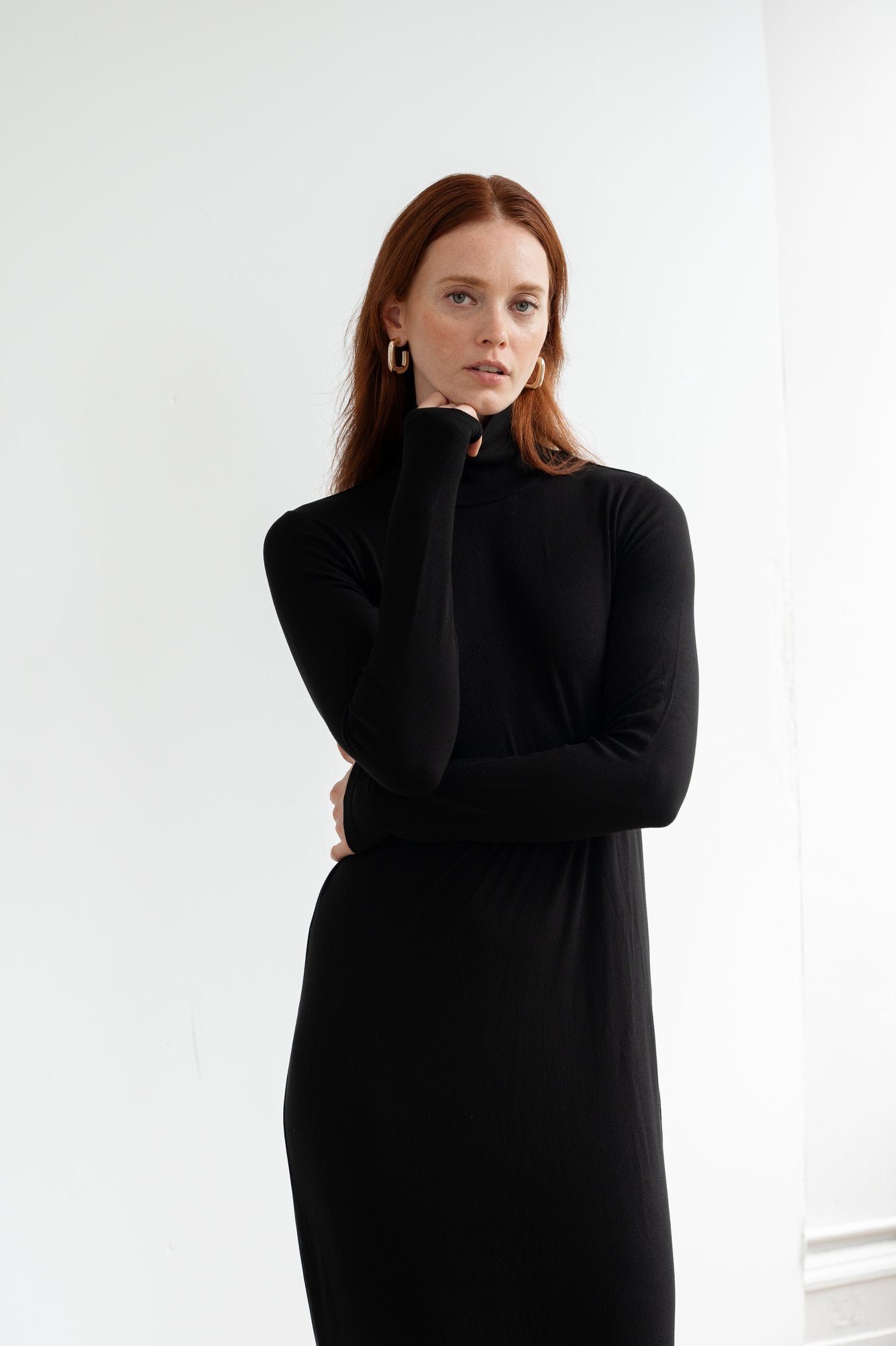 Ribbed Maxi Turtleneck Dress – Recollection