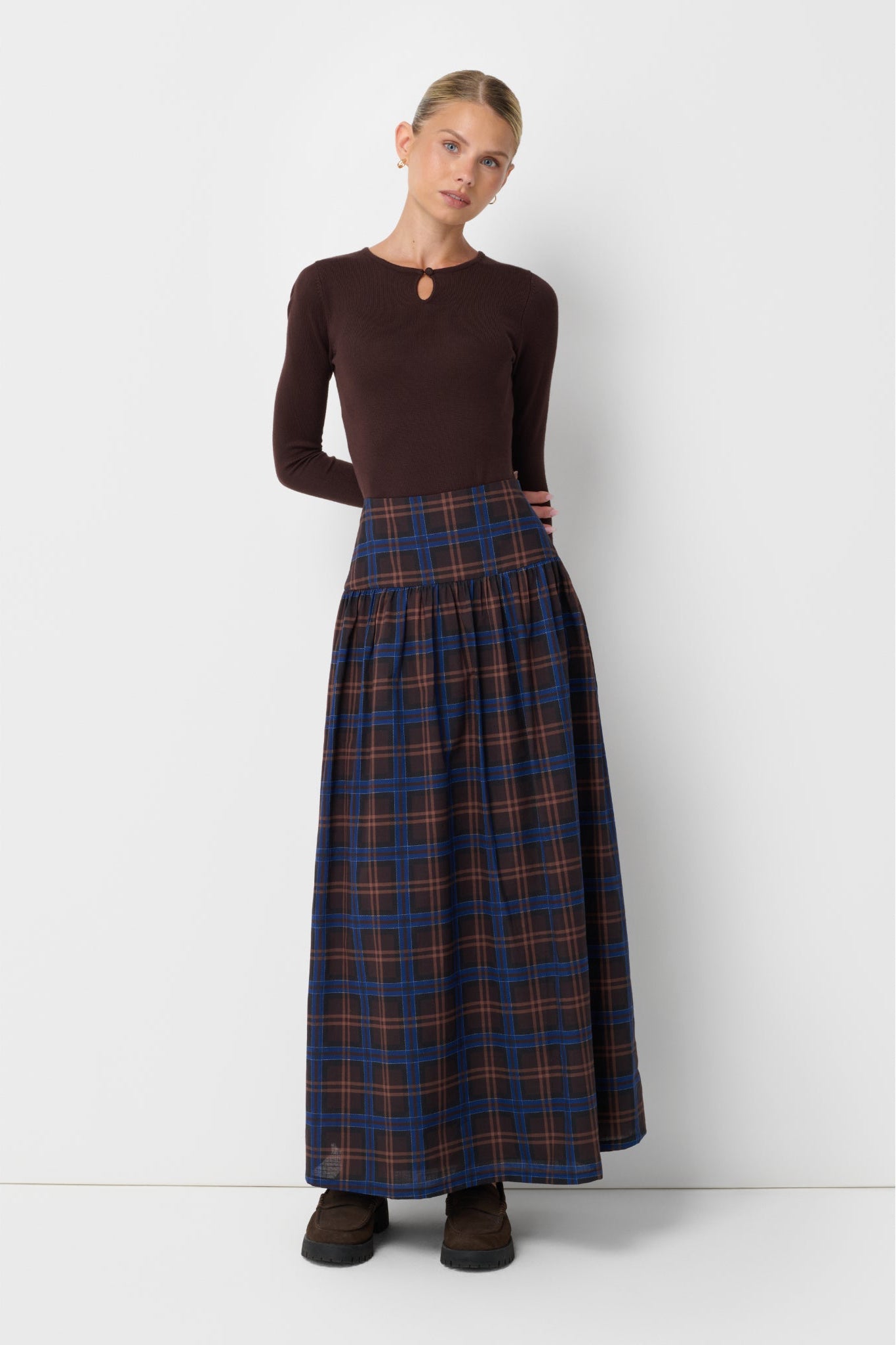 Blue-Brown