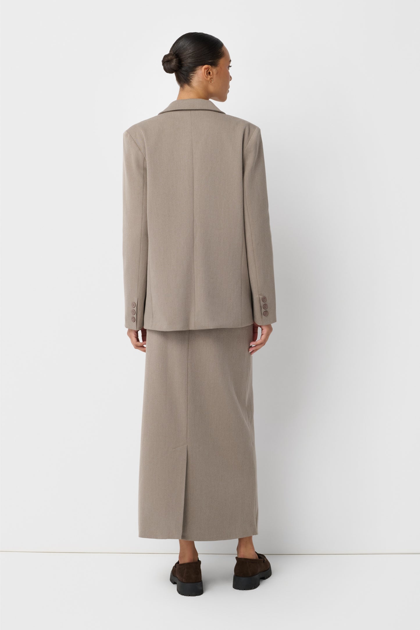 Taupe