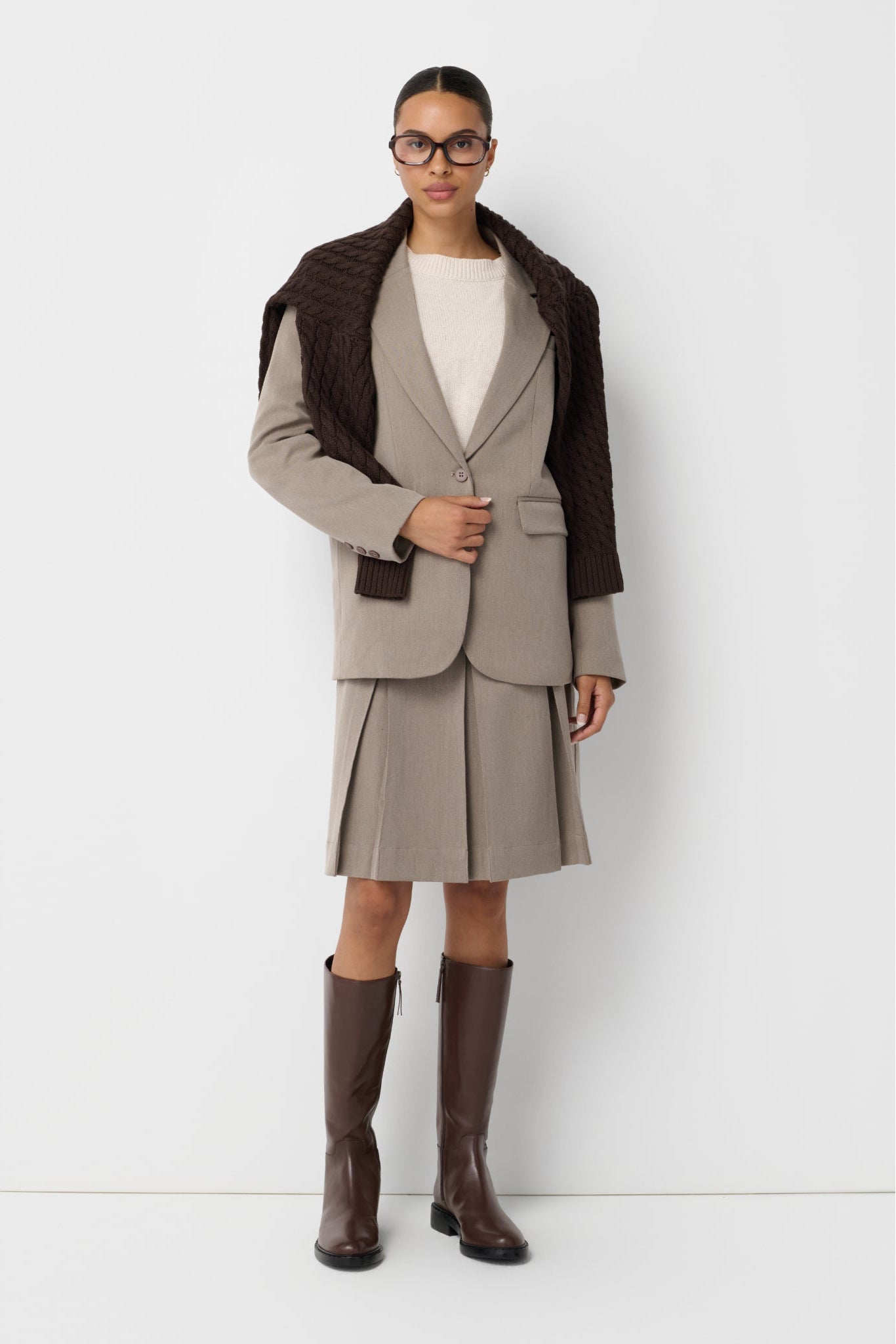 Taupe