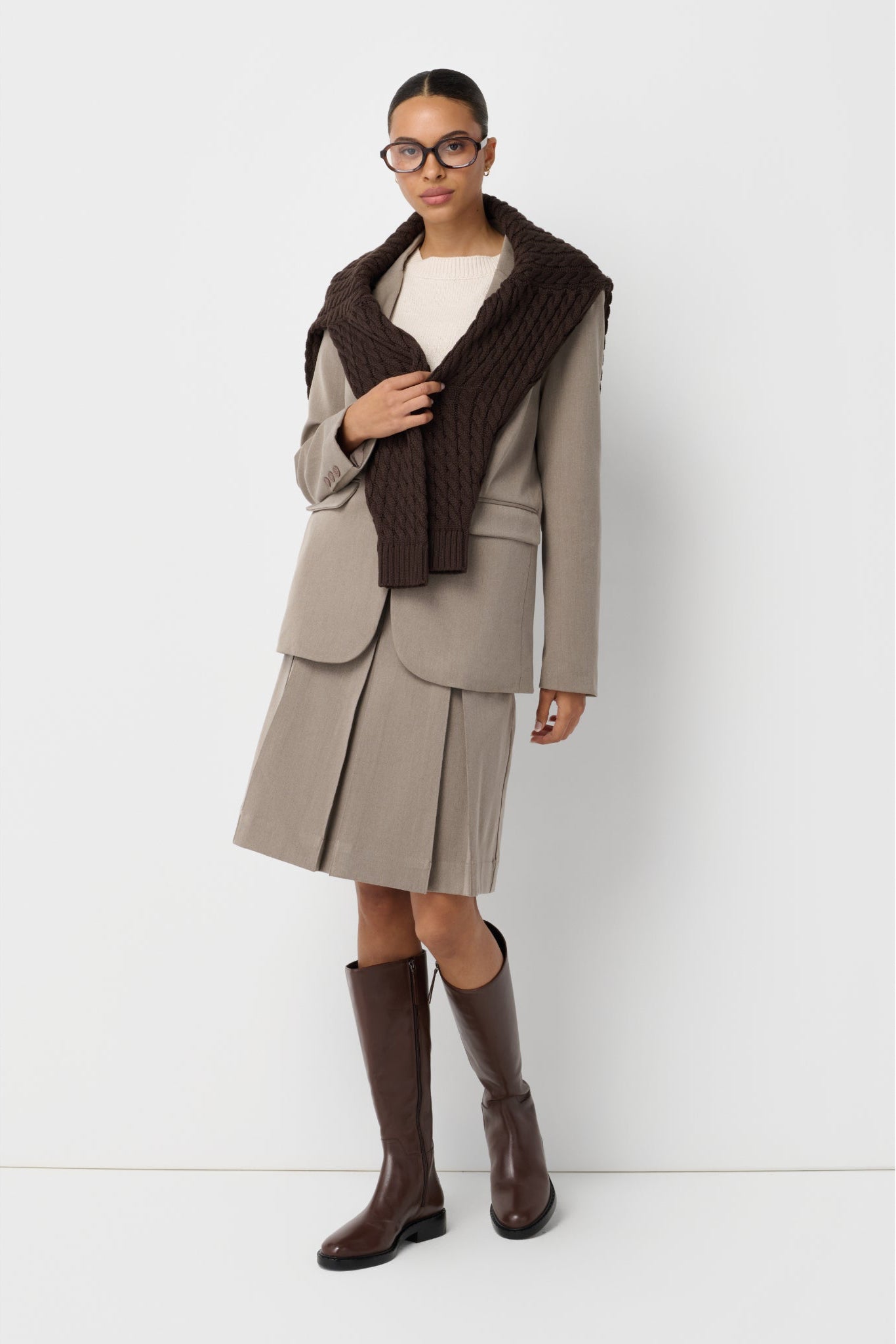 Taupe