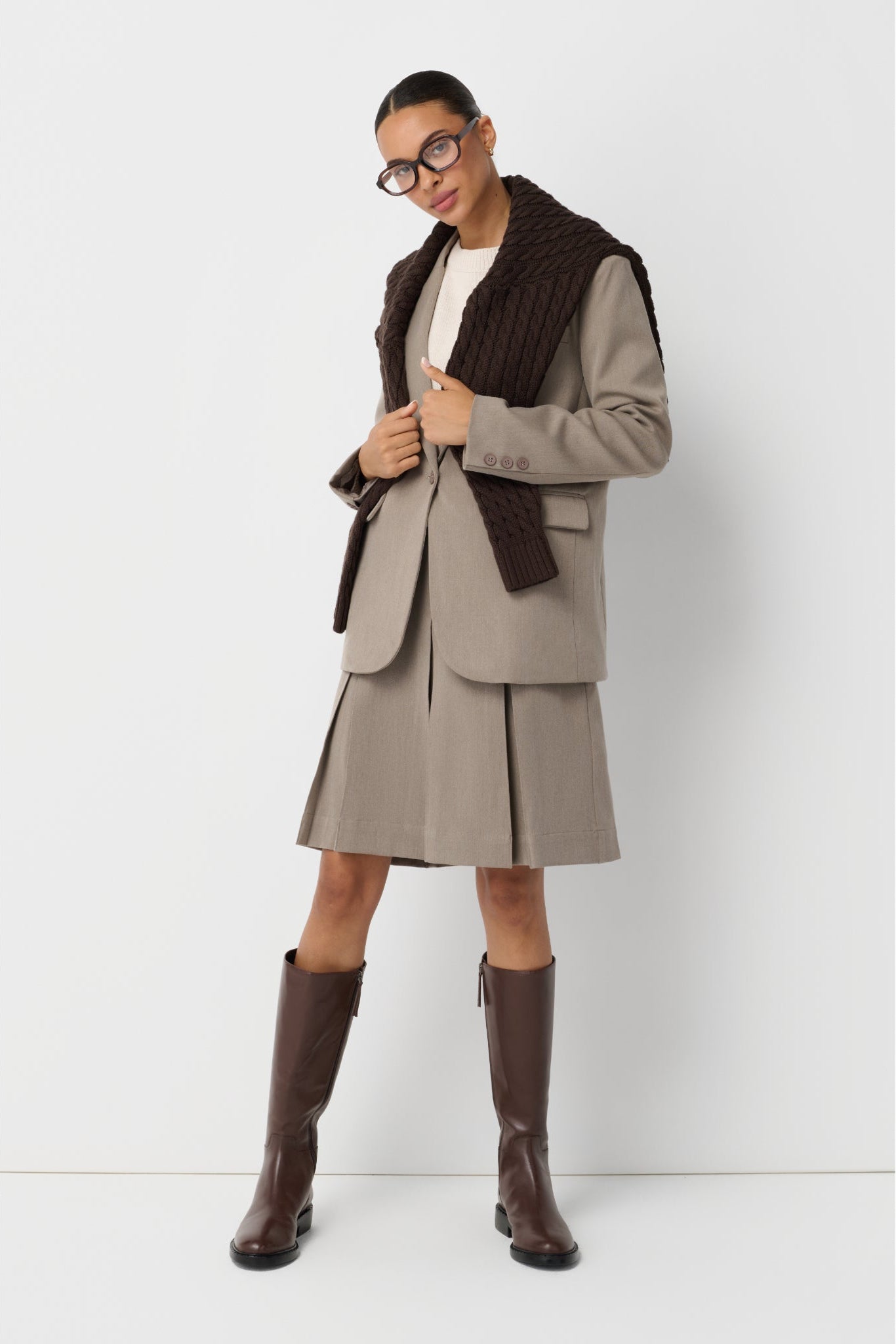 Taupe