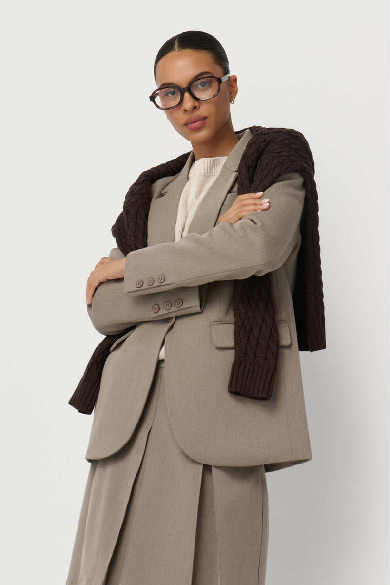 Taupe