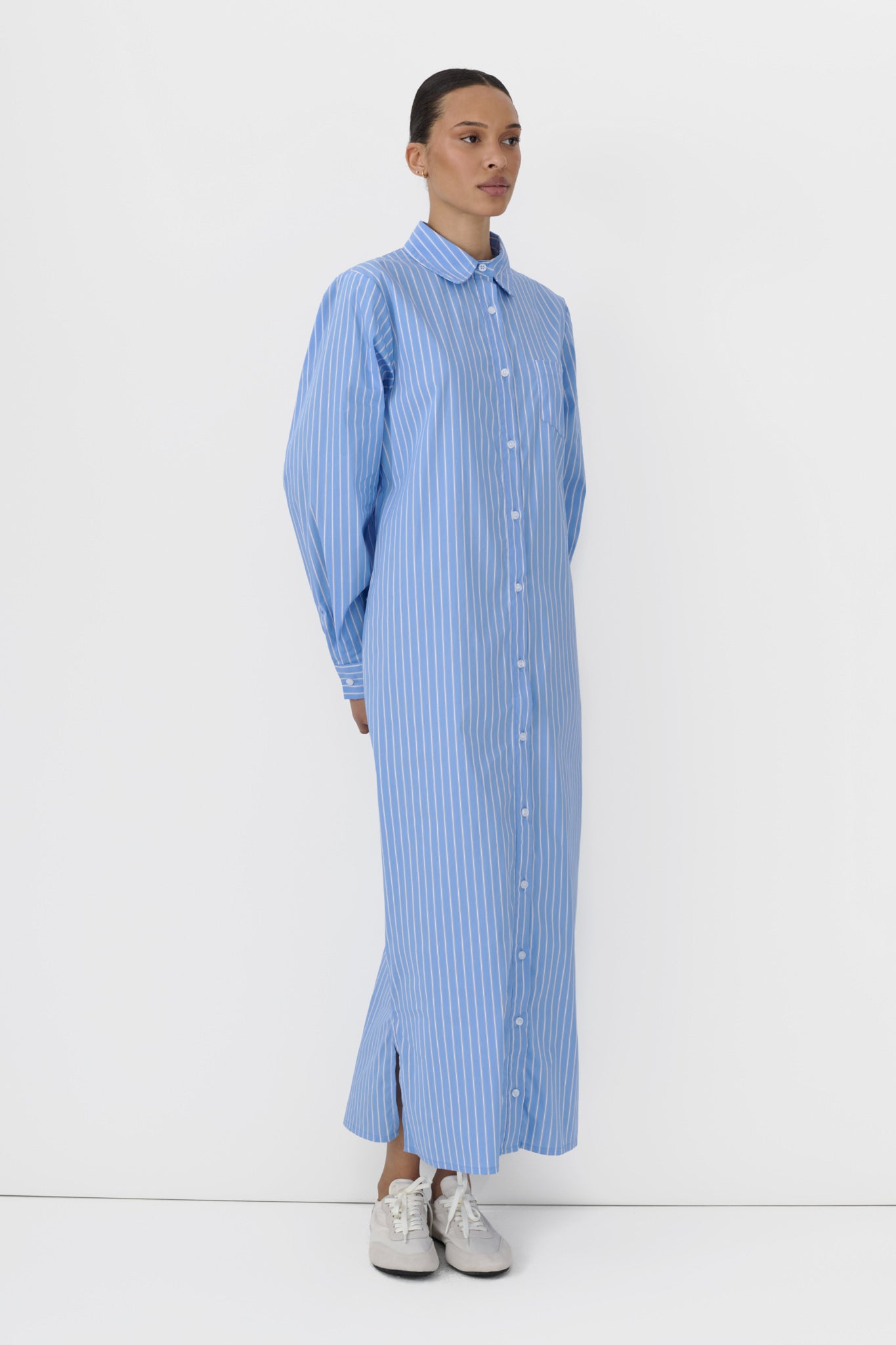 blue/white