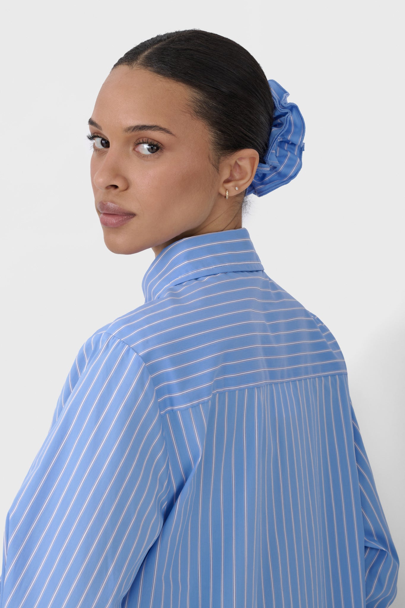 blue/white